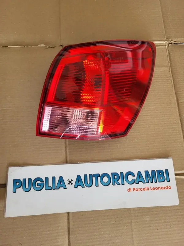 FARO FANALE POSTERIORE DESTRO DX PARTE ESTERNA NISSAN QASHQAI J10 26550JD000