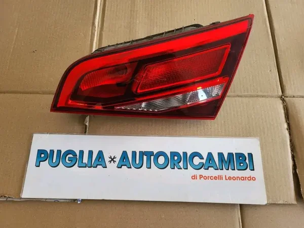 STOP POSTERIORE DESTRO DX INTEGRATO NEL PORTELLO PER AUDI A3 8V 8V4945076