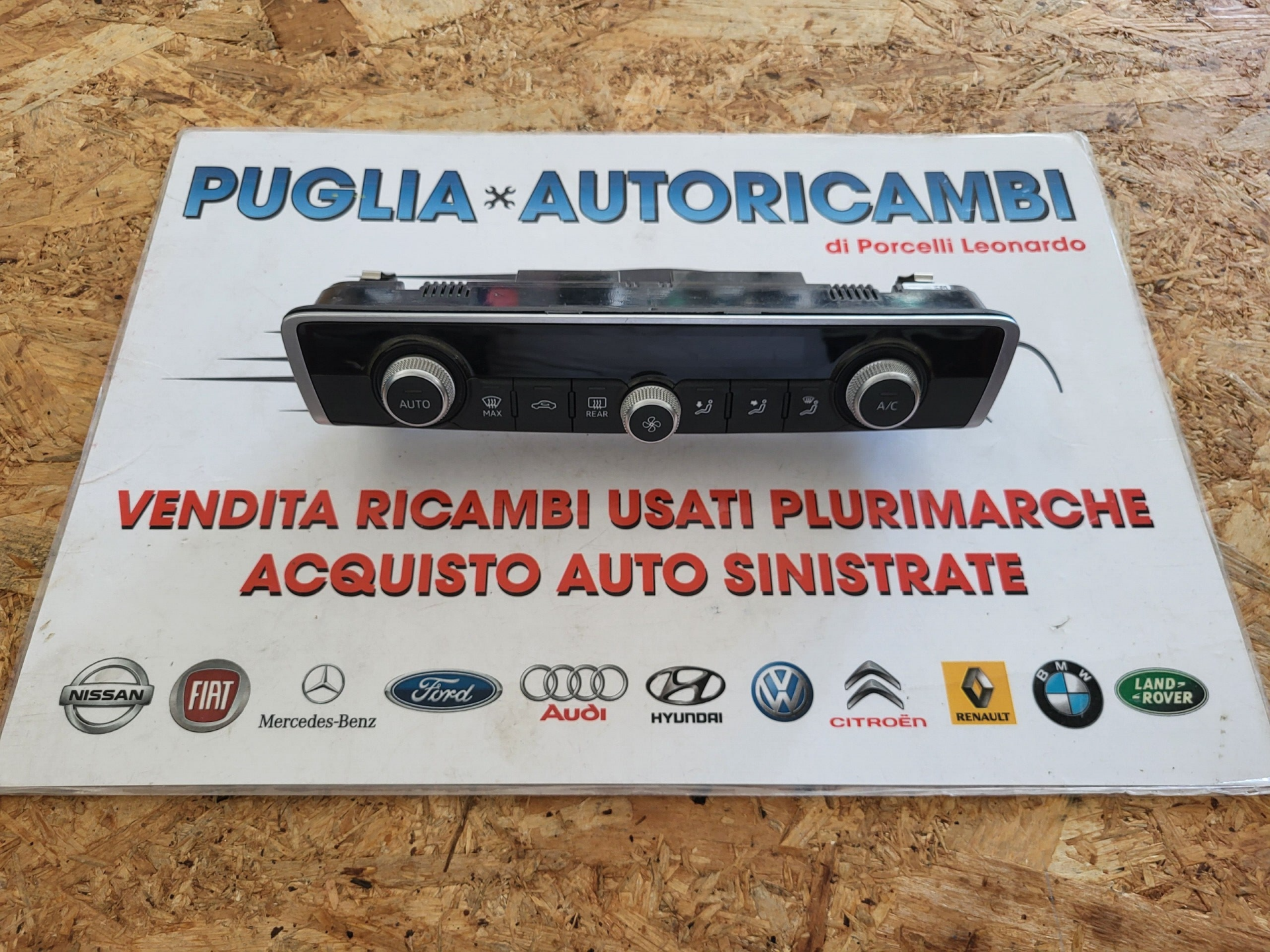 PANNELLO COMANDI CLIMA RISCALDATORE AUDI A3 2014 8V0820043M 2013/2019
