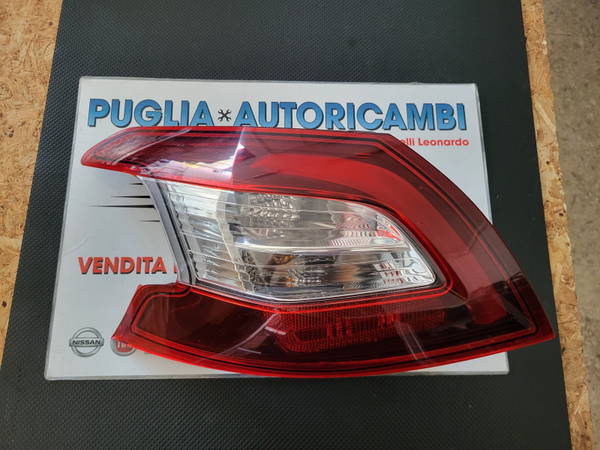 FANALE POSTERIORE ESTERNO SINISTRO SX PER PEUGEOT 308 II SERIE BERLINA LED 9677817680