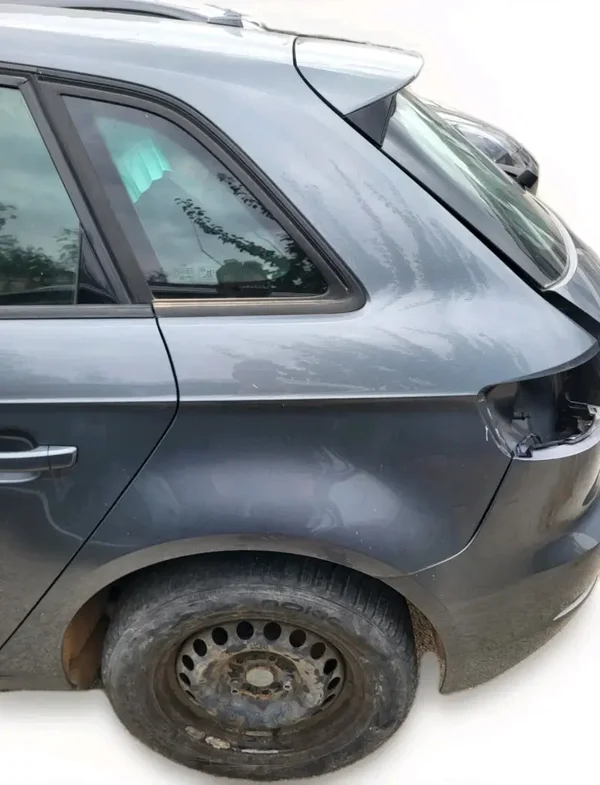 FIANCATA POSTERIORE SINISTRA SX PER AUDI A3/S3 8V