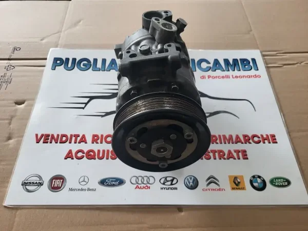 COMPRESSORE ARIA CONDIZIONATA A/C AUDI/VOLKSWAGEN 5Q0820803