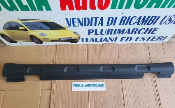 MINIGONNA LATERALE DESTRA DX MERCEDES-BENZ GLA SERIE W156 A1566901840