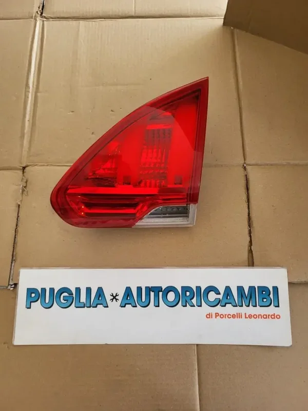 STOP POSTERIORE DESTRO DX INTEGRATO NEL PORTELLO PEUGEOT 2008 I SERIE 9678074580