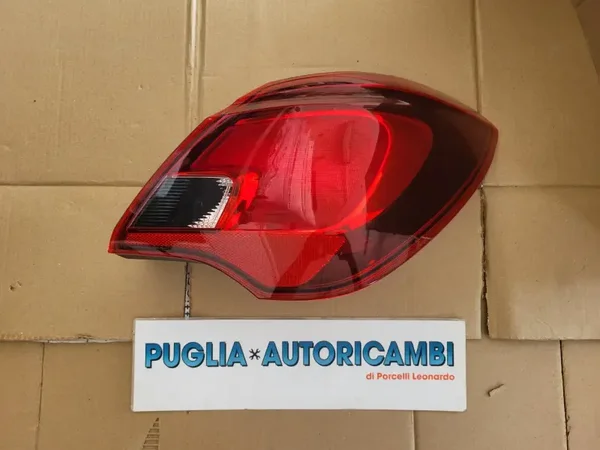 FARO FANALE POSTERIORE DESTRO DX PARTE ESTERNA OPEL CORSA E 39012622