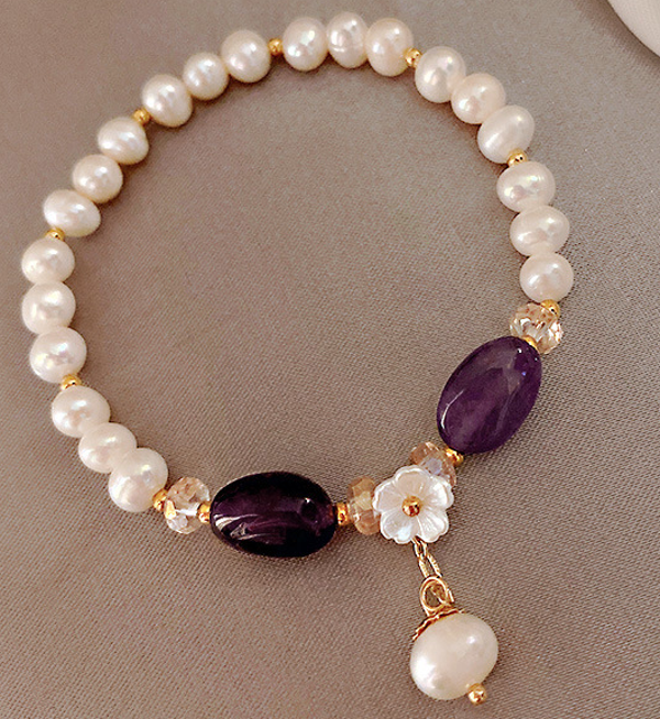 Pearl Crystal Bracelet