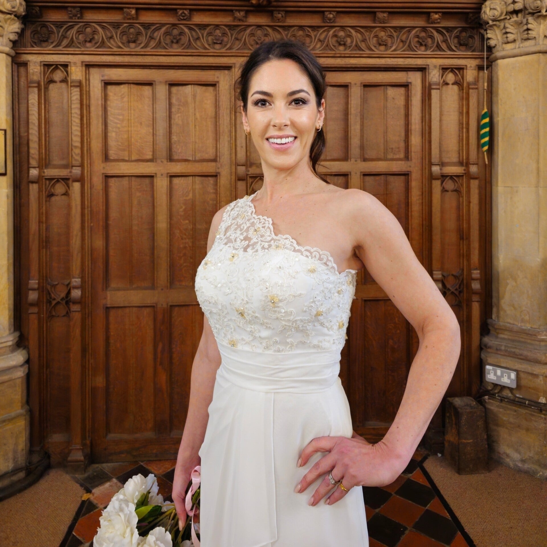 One-Shoulder Lace Bridal Gown