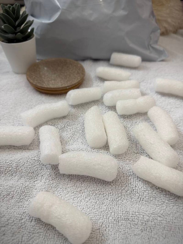 Packing peanuts