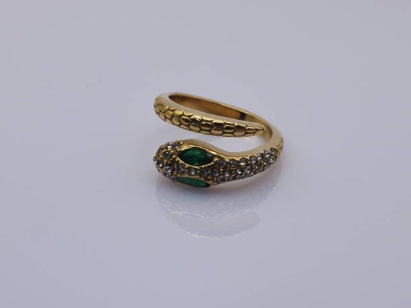 anillo serpiente ojos verde