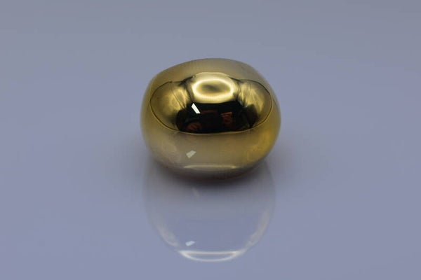 Anillo bola dorada