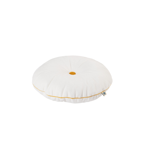 Kussen met witte knopen