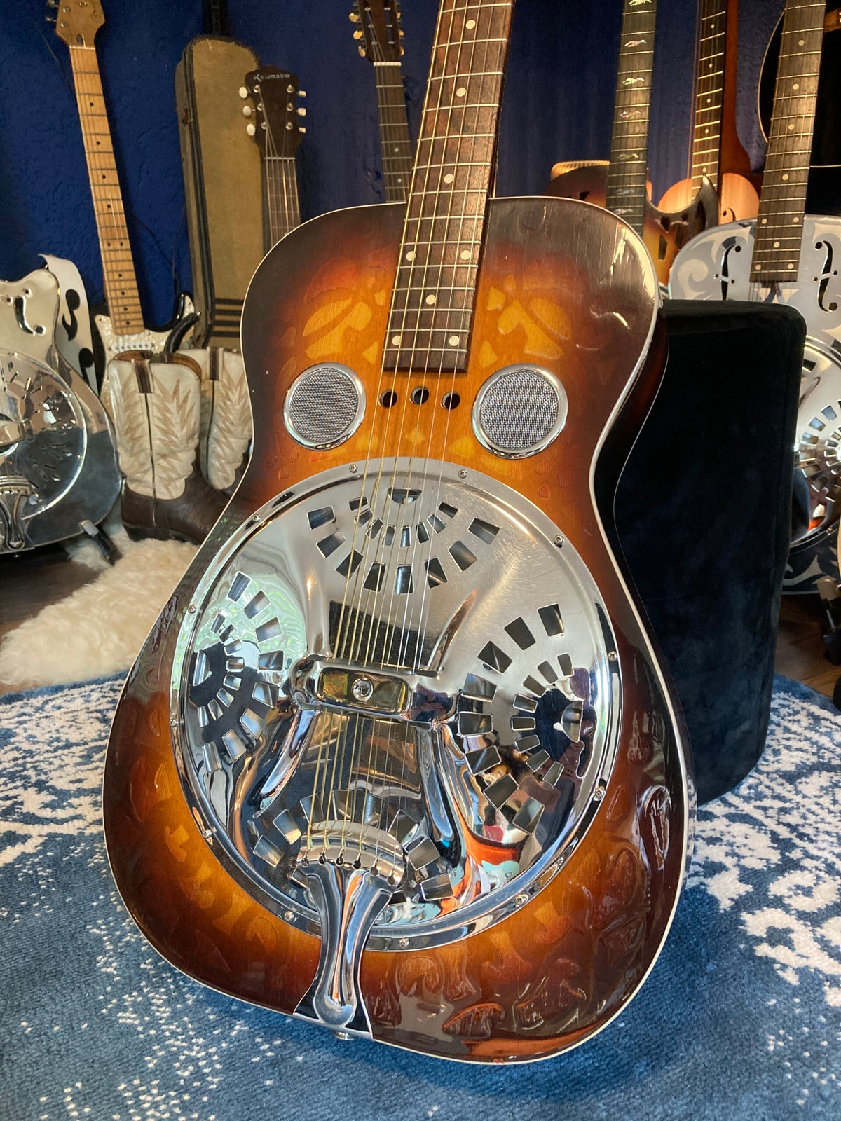 Guitars | Mainwood Guitars | Vintage & Exclusive