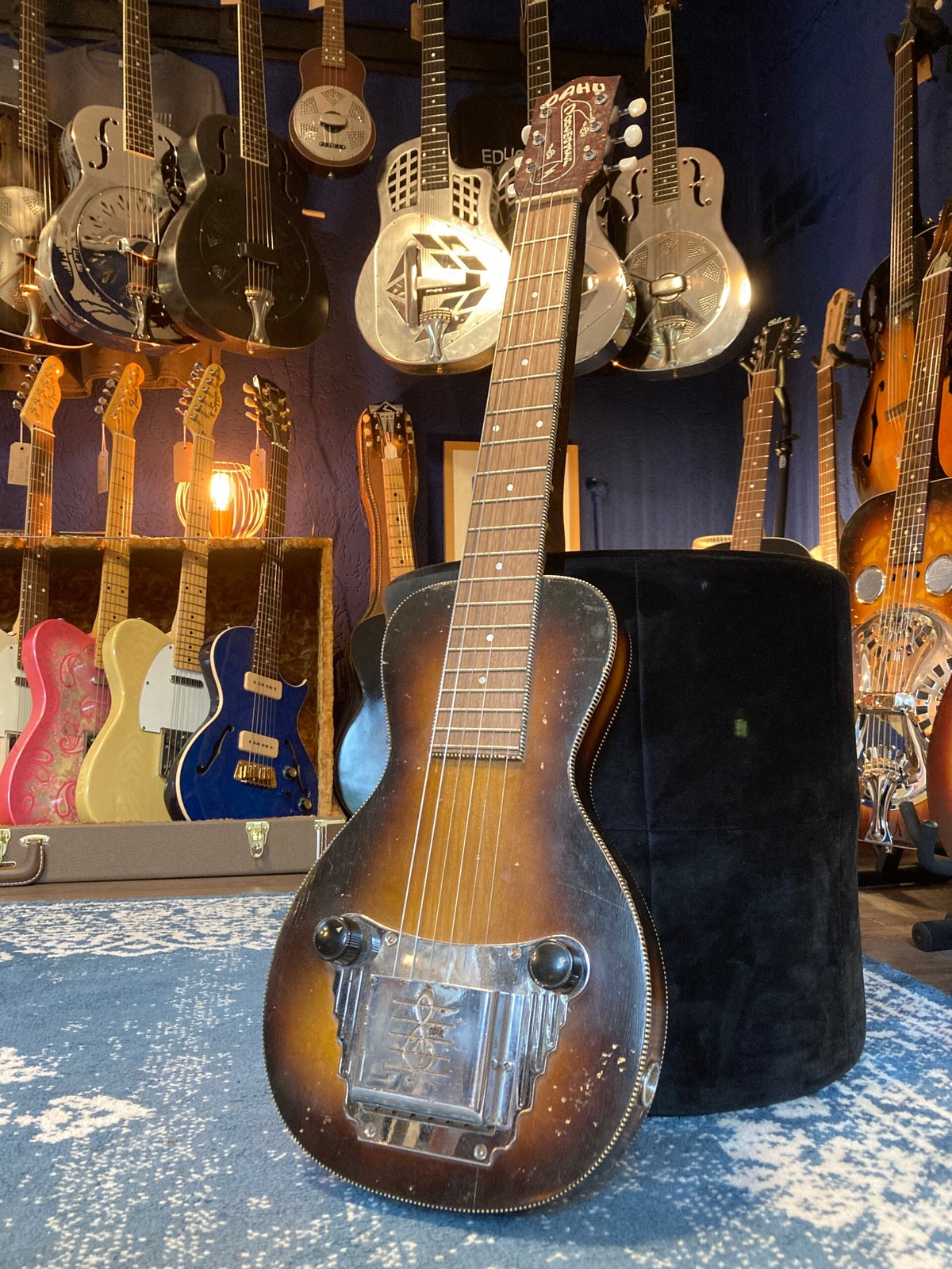 Guitars | Mainwood Guitars | Vintage & Exclusive