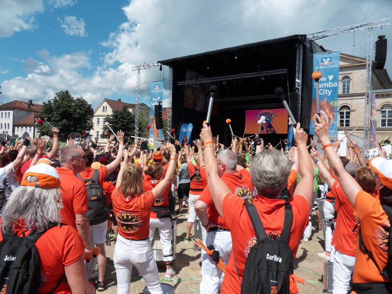 Maisquenda op Schlossplatz Coburg voor het podium 2024