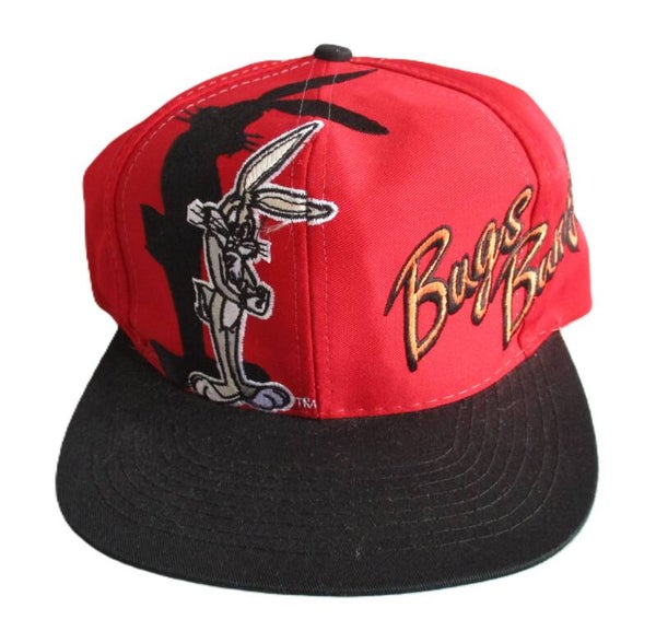 BUGS BUNNY LOONEY TUNES SNAPBACK CAP SHADOW