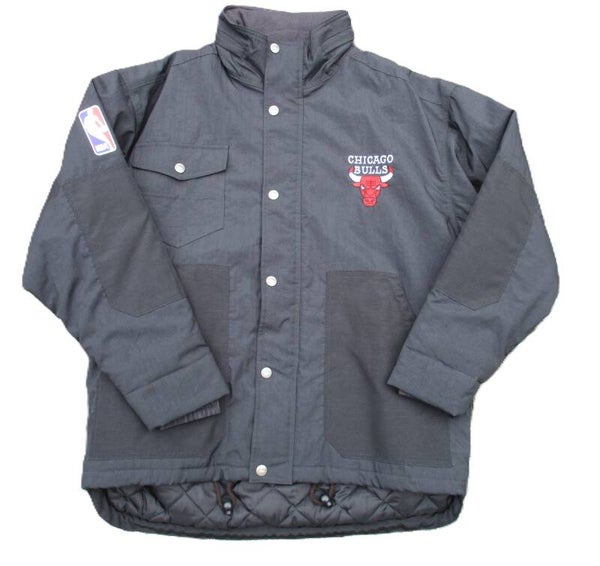 CHICAGO BULLS  NBA VINTAGE BLACK JACKET BY NUTMEG