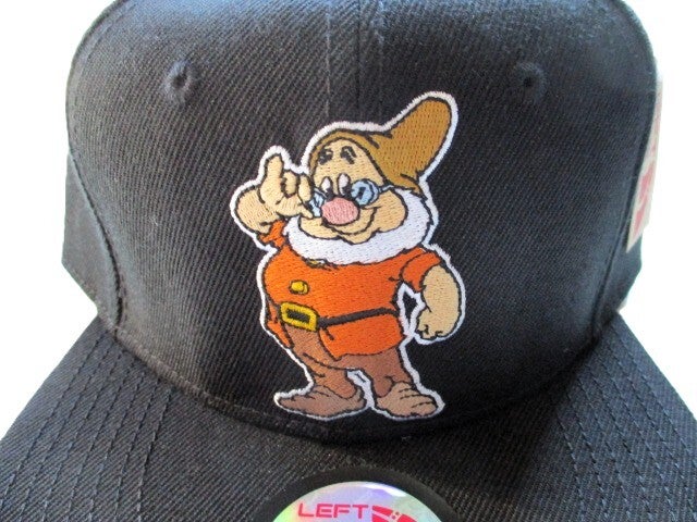 DOC ZEVEN DWERGEN DISNEY SNAPBACK CAP