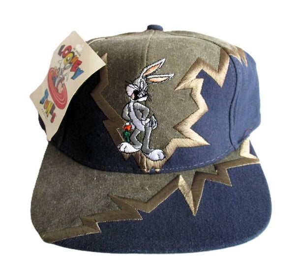 BUGS BUNNY LOONEY TUNES STRAPBACK CAP EDGE LIGHTNING