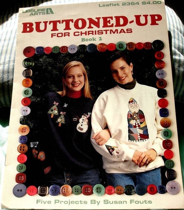 Buttoned Up For Christmas Book 2 By Susan Fouts Leisure Arts Leaflet 2364
