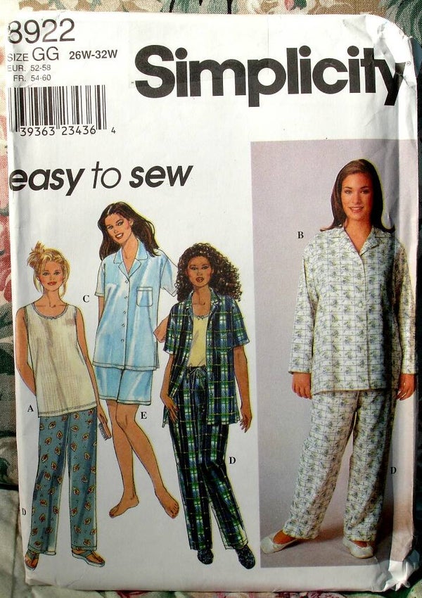 Simplicity 8922 Women's Pajamas Easy To Sew Pattern  Size GG (26w to 32W)