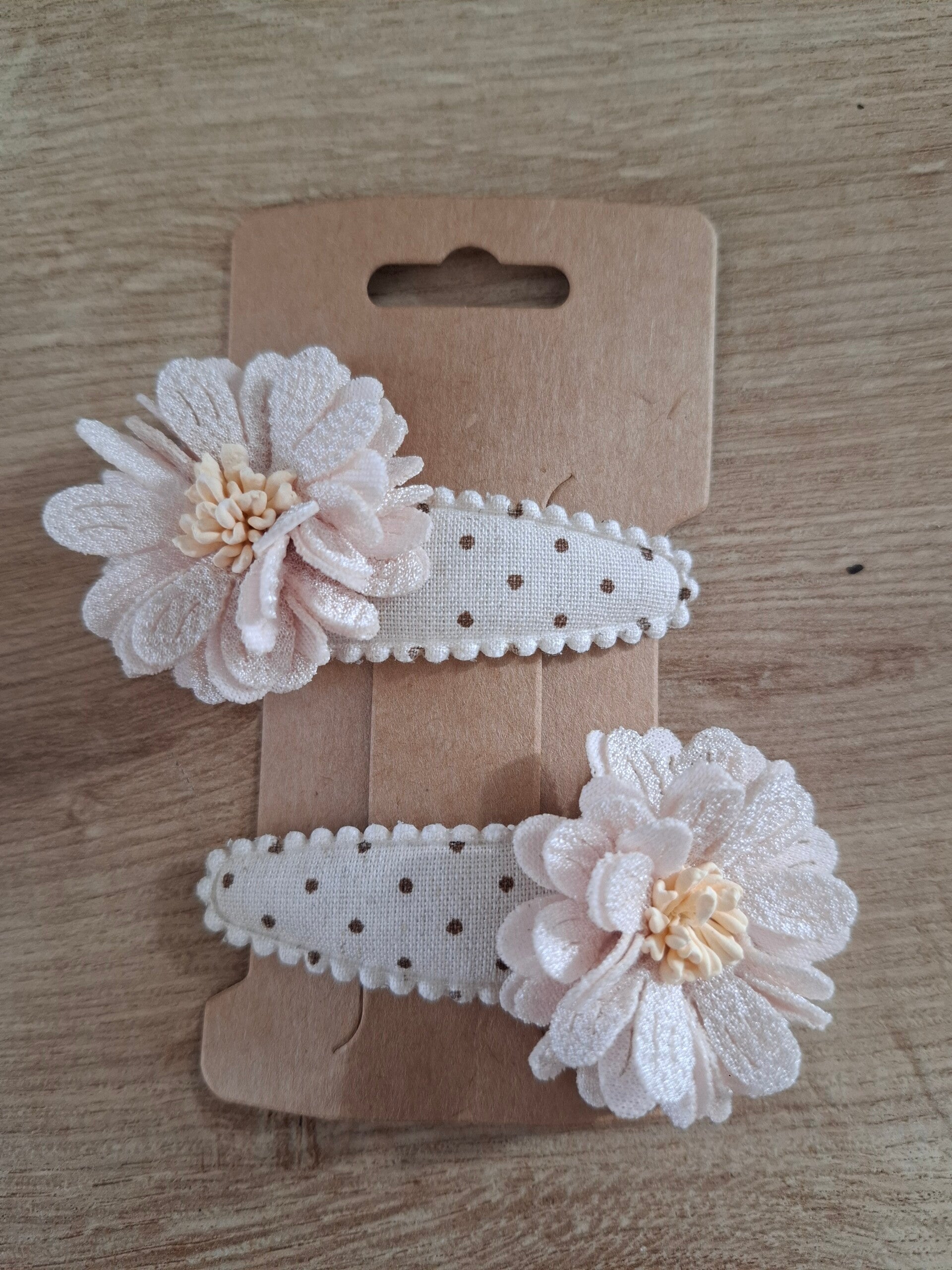 Klikklak knipjes met gestipt patroontje