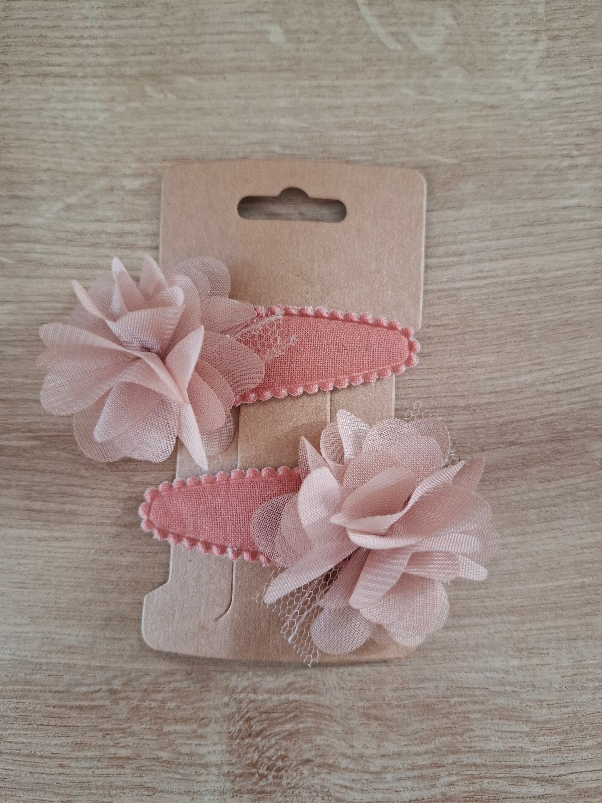 Klikklak knipjes in rozebruin3