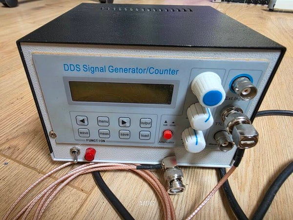 DDS Signaal Generator/Counter