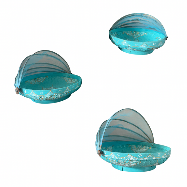 Schaal met anti-vliegenkap