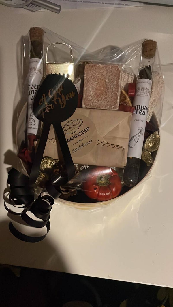 Relatiegeschenken Preprocess