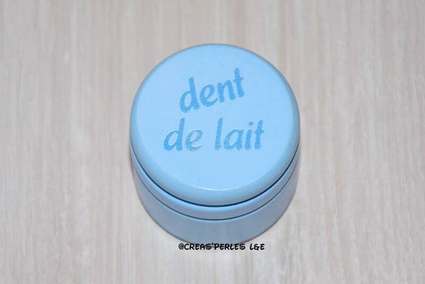 Boite à dent bleu
