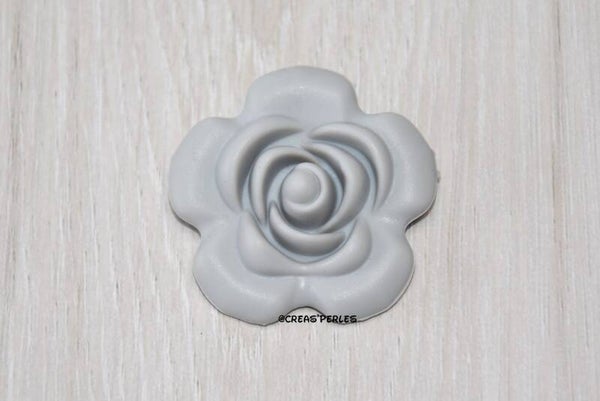 Grande rose silicone gris clair