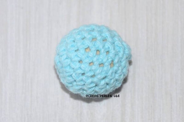 Boule en crochet bleu lagon 20mm