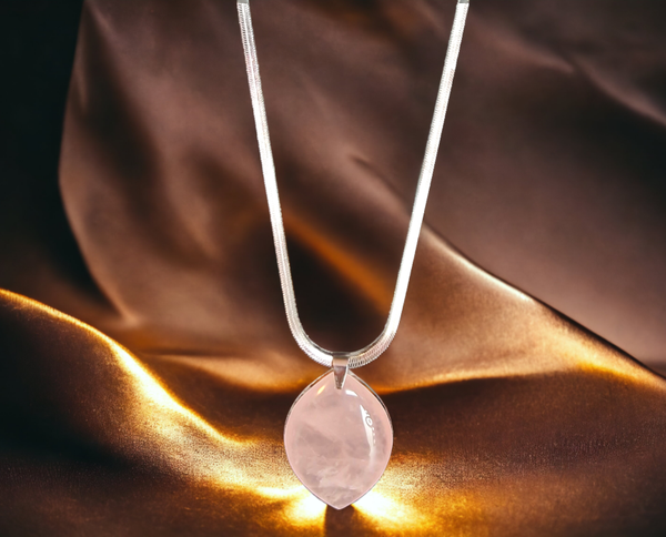Collier en acier inoxydable pendentif en quartz rose AA