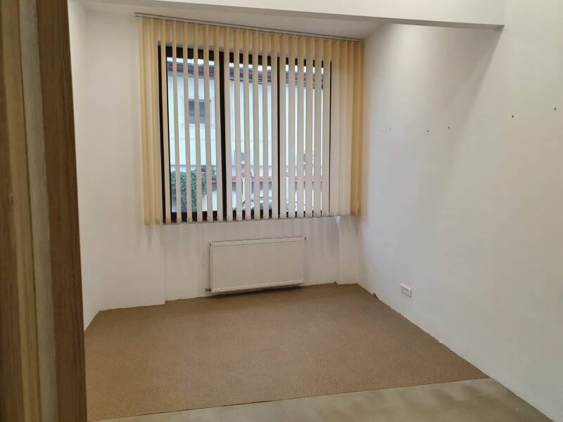 spatiicomercialebucuresti