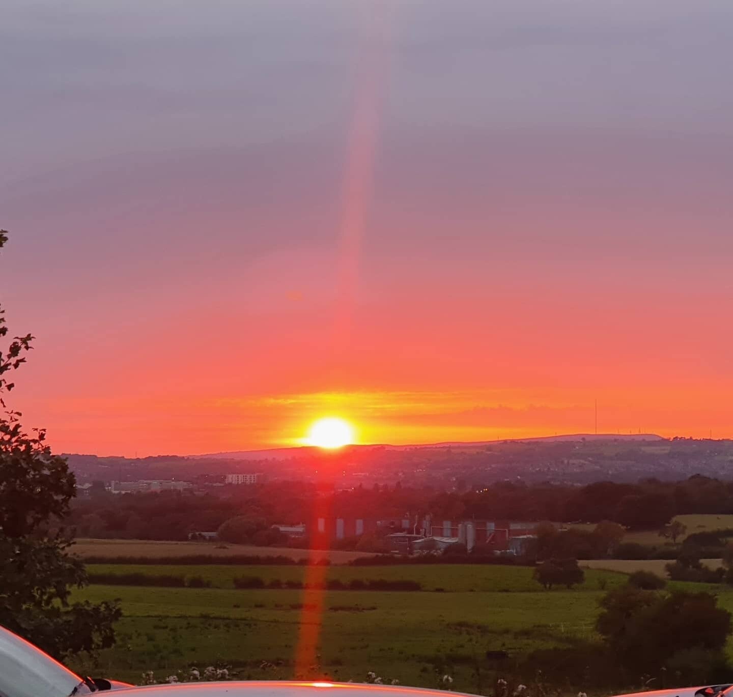 Picture of a sunset in reference to Person Centred Therapy with Caroline Smith