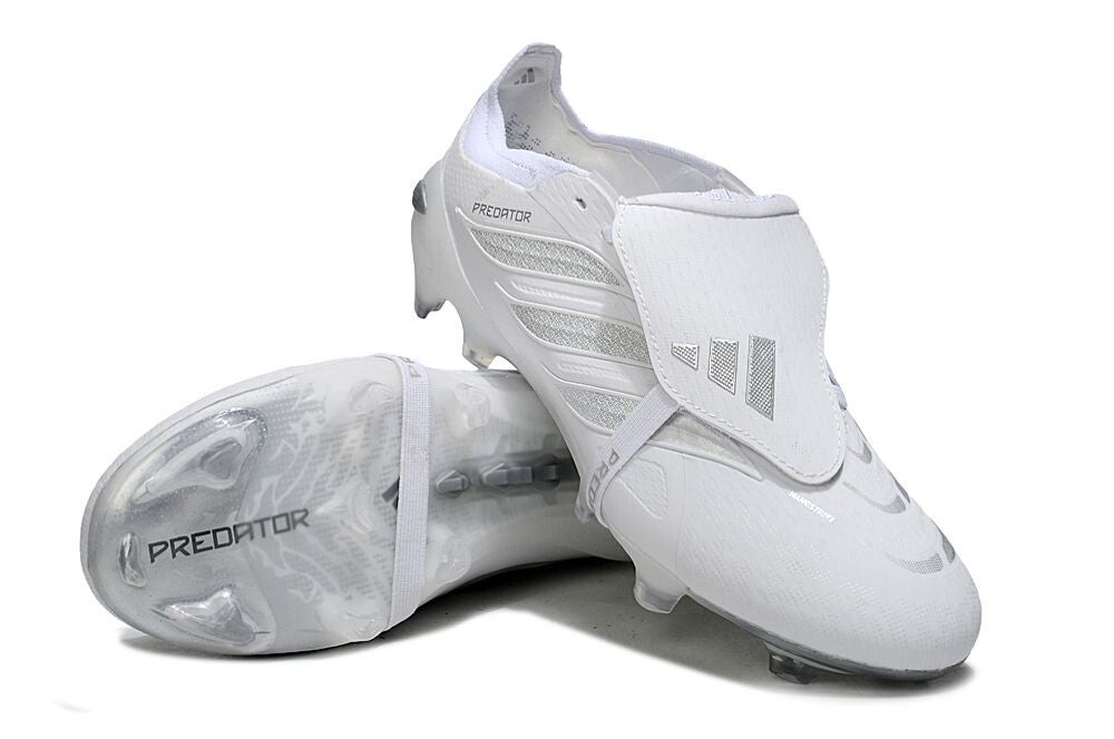 Adidas Predator total withe
