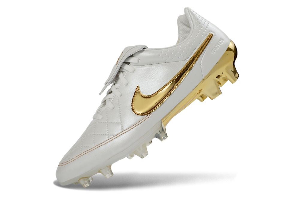 Nike tiempo Touch of Gold