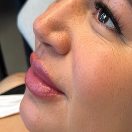 facetune_25-05-2025-17-49-12-standard-4ceiel.jpg