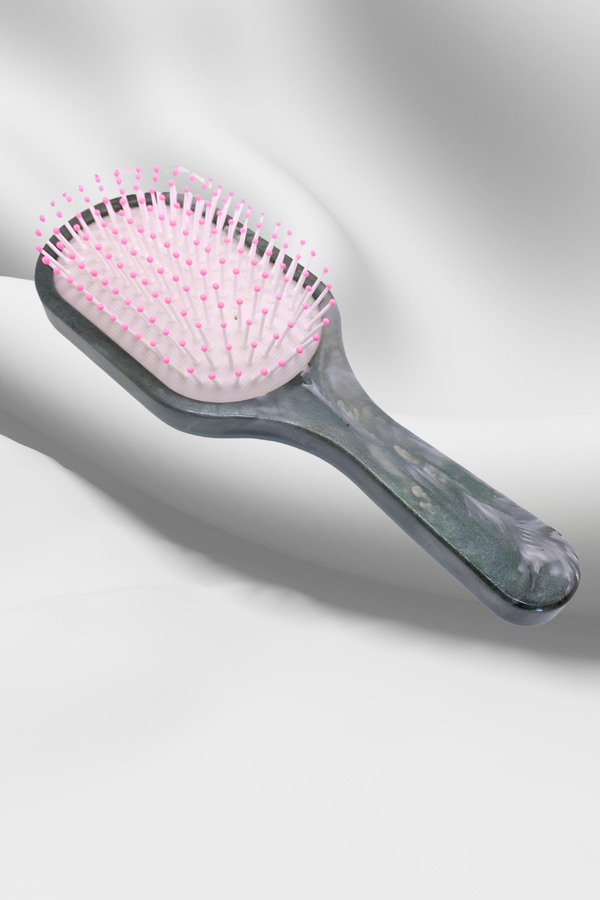 Haarbürste groß aus Epoxidharz