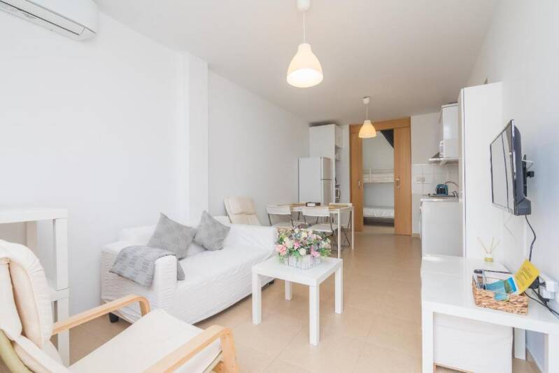 Comfortable living area to relax in the Gran Alacant bungalow