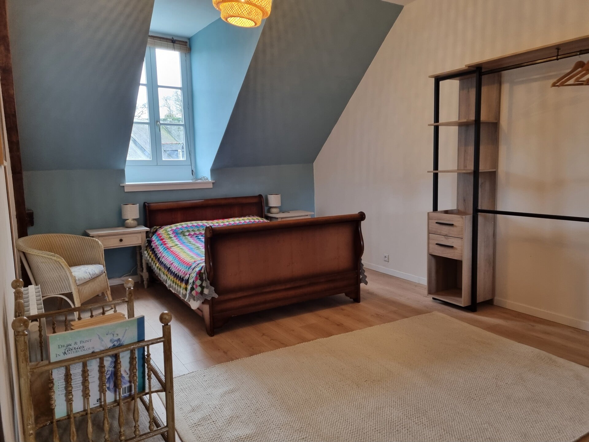 Large deluxe double room