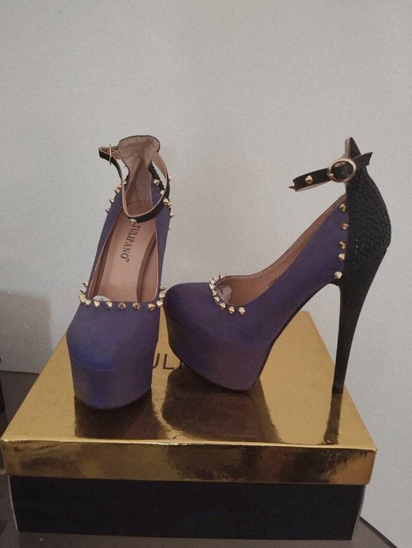 Dames pumps 2 kleurig met spijks