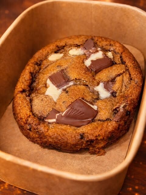 DOUBLE CHOCOLATE COOKIE