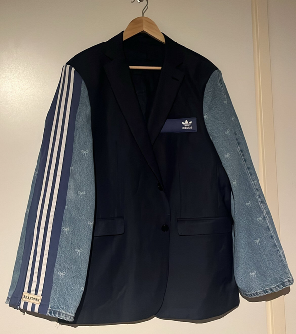 Adidas blazer strikjes blauw
