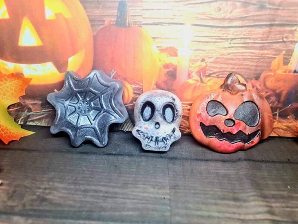 🎃Halloween🕸💀🎃  spooky shapes Web,skull,pumpkin pack 3