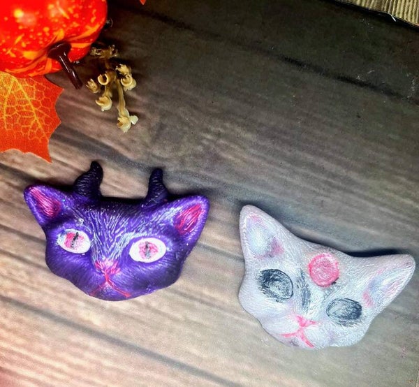 🎃🔮🐈‍⬛️Halloween mystical cat heads 🐈‍⬛️🔮🎃 2 pack
