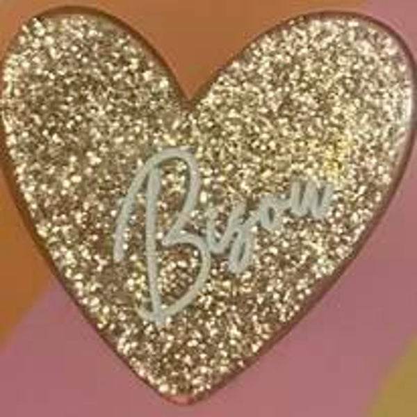 Broche BISOU