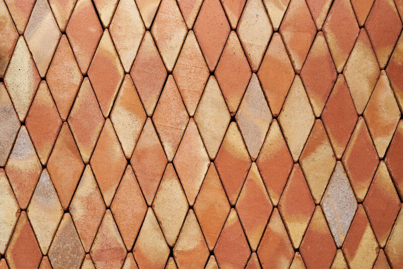 Tegels van klei / terracotta. Moderne tegels met historische charme, Prachtige kleurschakeringen en diverse vormen