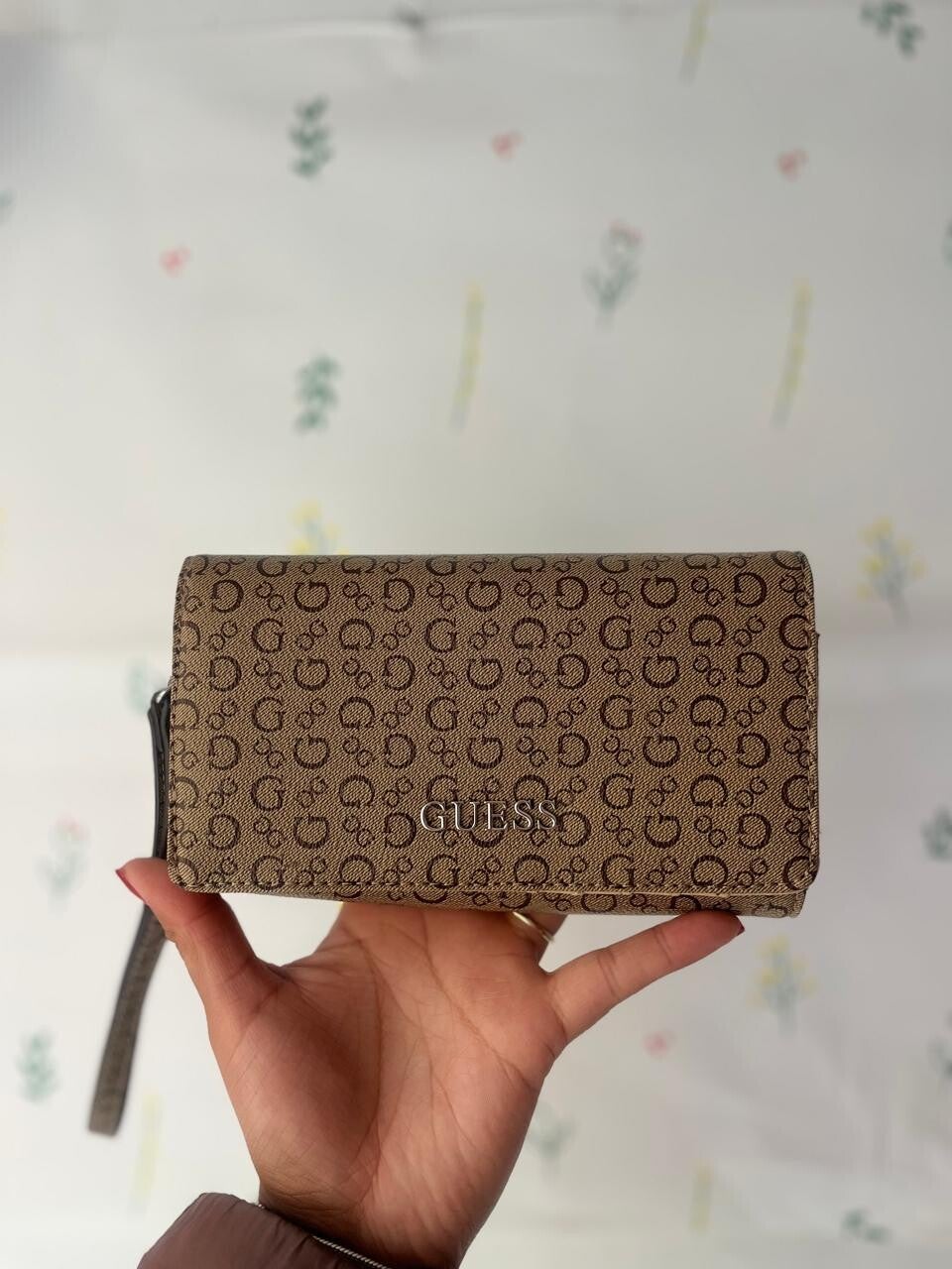 Cartera Guess