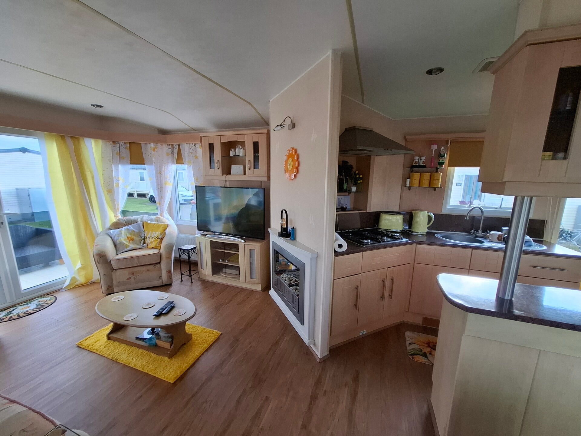 7 Night Stays (Off Peak - Excluding July/Aug/Sept)